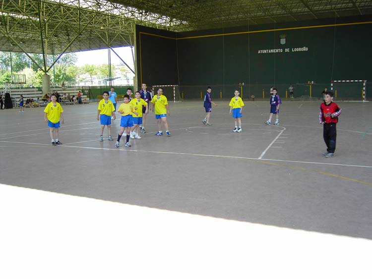 e8mayo2004